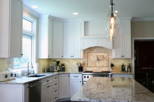 West Des Moines Kitchen & Living